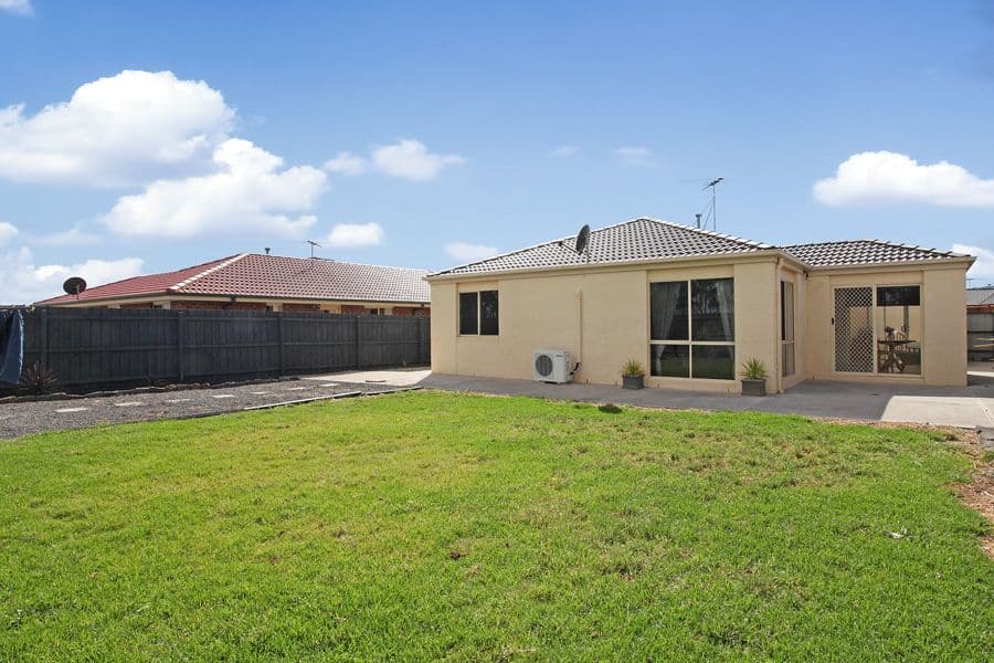 19 Minstrel Close, WYNDHAM VALE VIC 3024, Wyndham Vale - Thumbnail 6