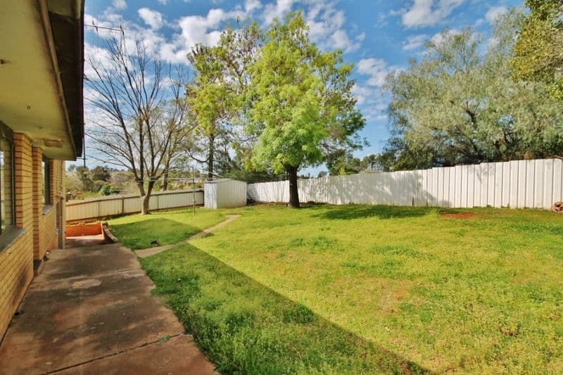 26 Taylor Road, YOUNG NSW 2594, Young - Thumbnail 4