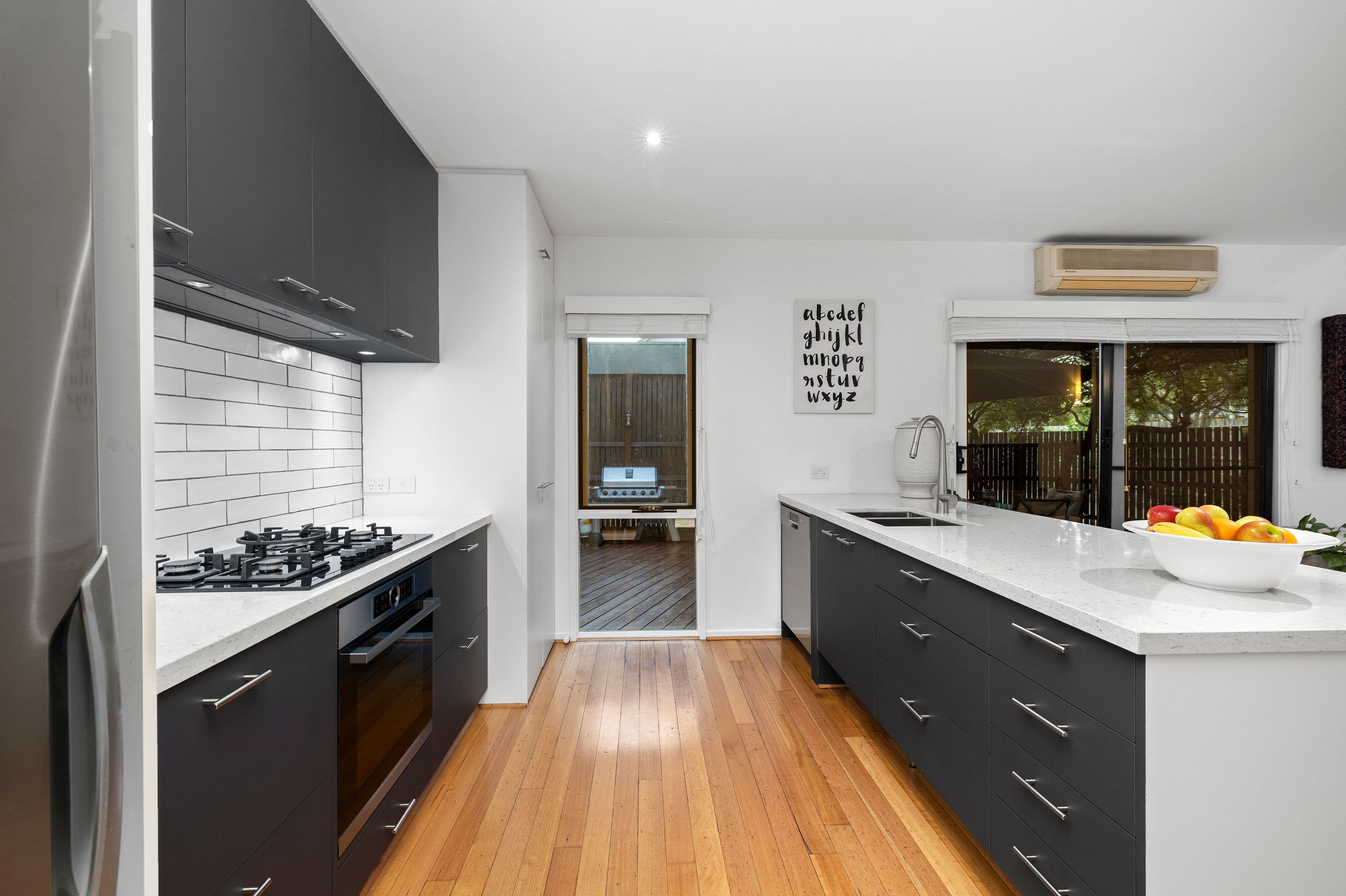 35 Fiddes Street, Moorabbin VIC 3189, Moorabbin - Thumbnail 3