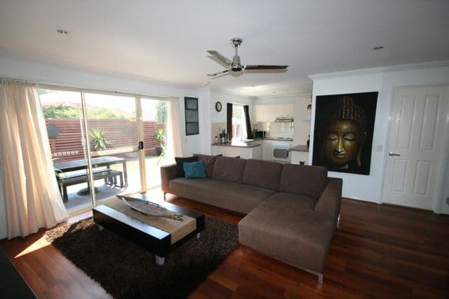40 Merrilaine Crescent, MERRIMAC QLD 4226, Merrimac - Thumbnail 2
