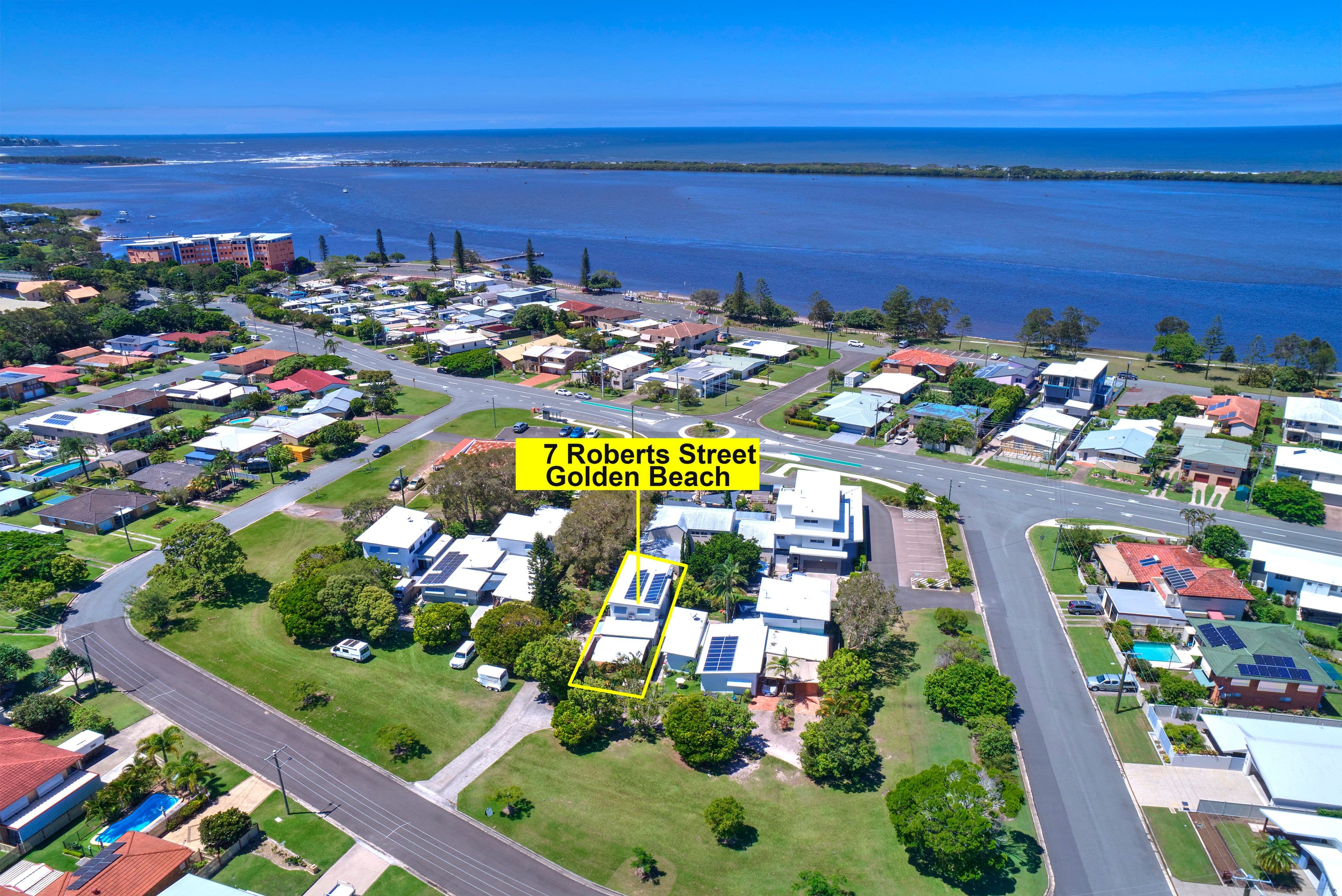 7 Roberts Street, Golden Beach QLD 4551, Golden Beach - Image 1