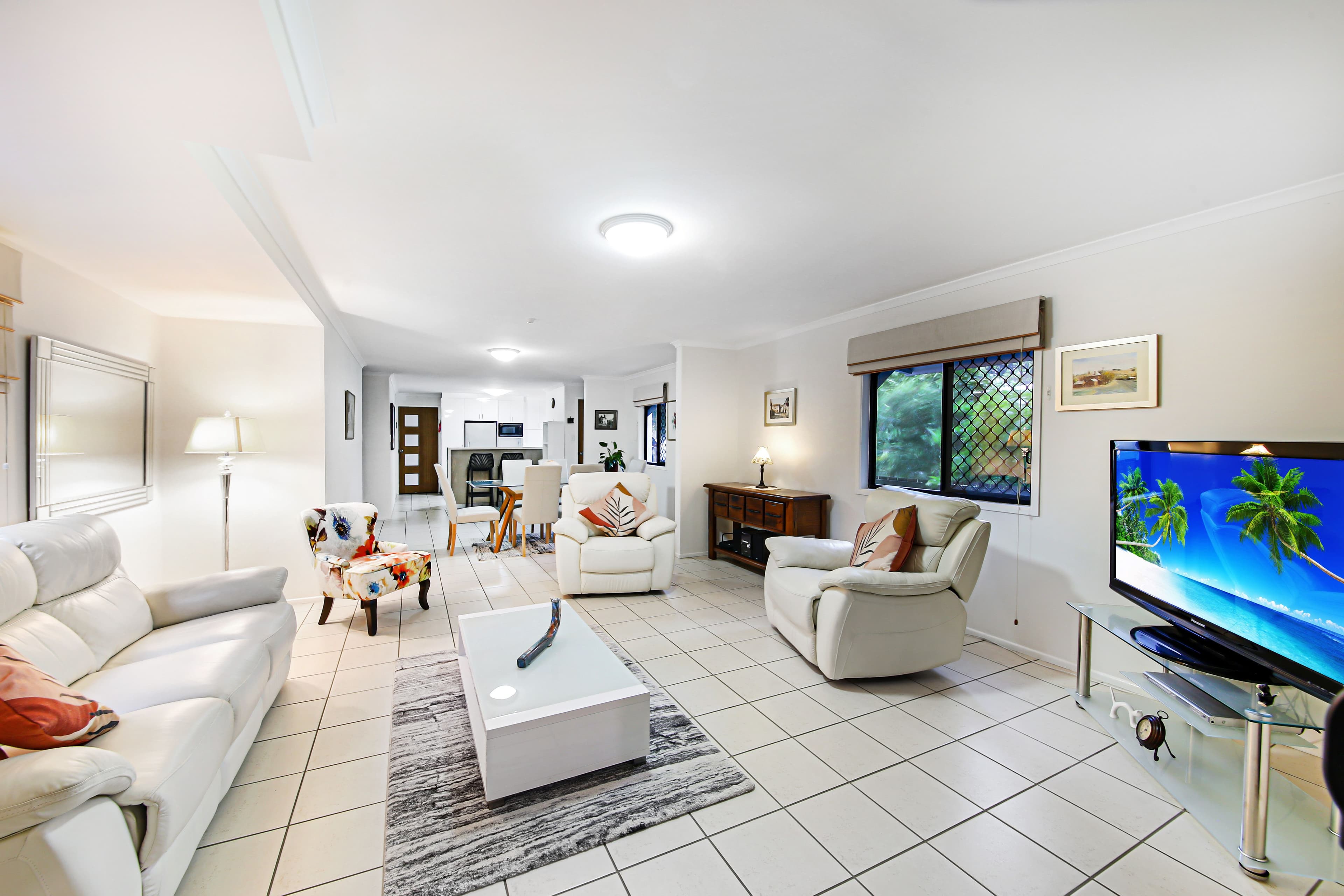 7 Roberts Street, Golden Beach QLD 4551, Golden Beach - Thumbnail 4