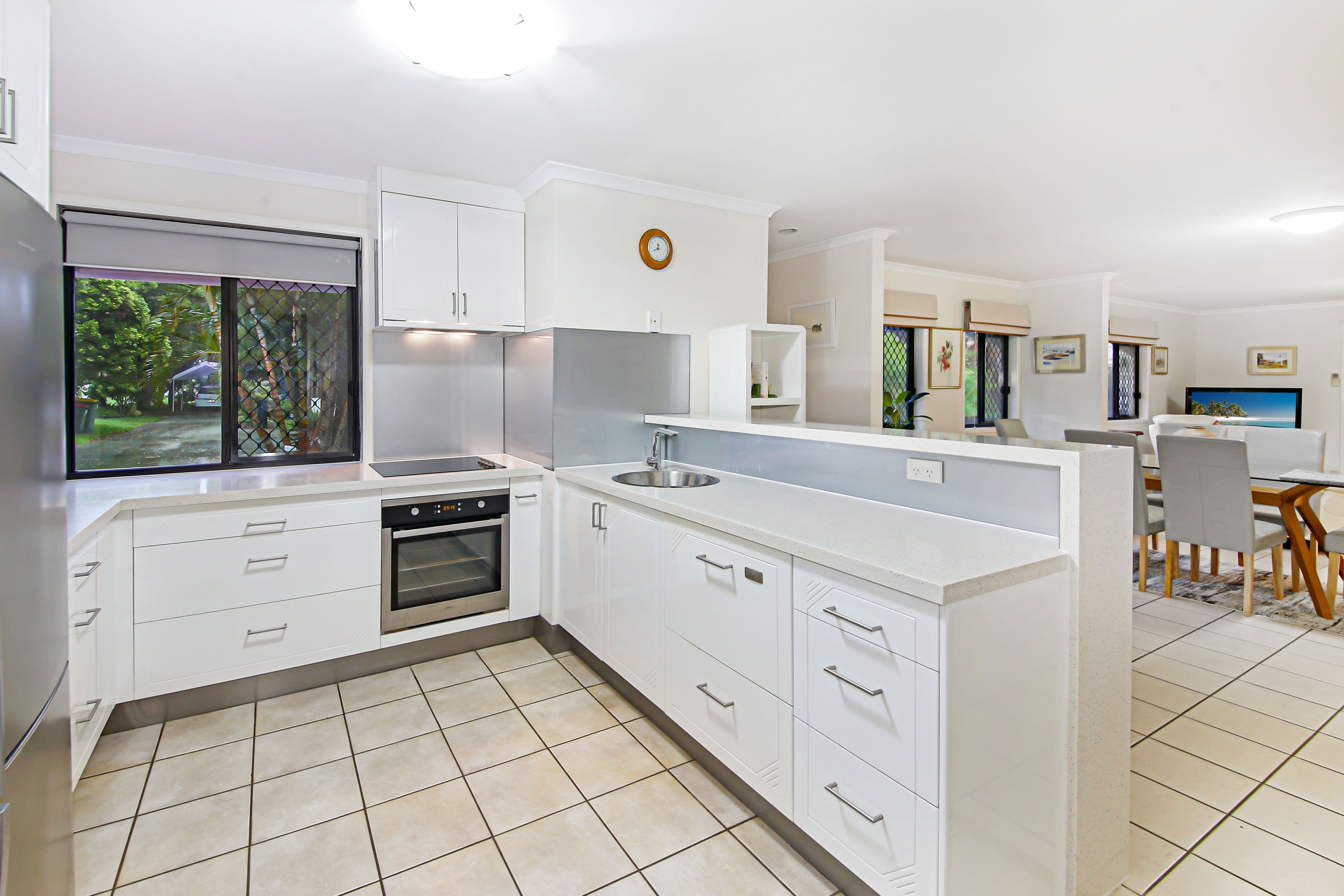 7 Roberts Street, Golden Beach QLD 4551, Golden Beach - Thumbnail 6