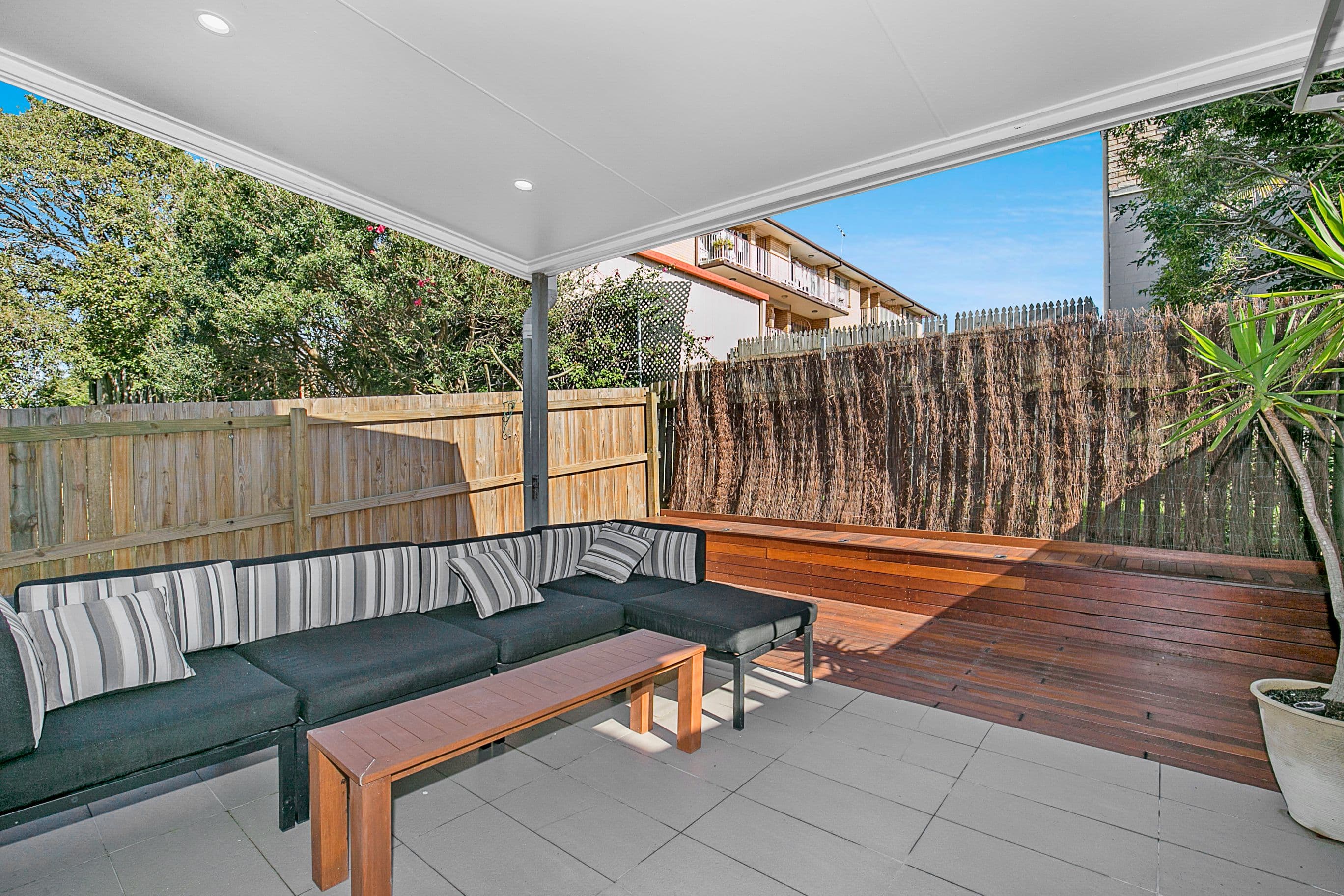 18 Lothian Street, Annerley QLD 4103, Annerley - Thumbnail 2