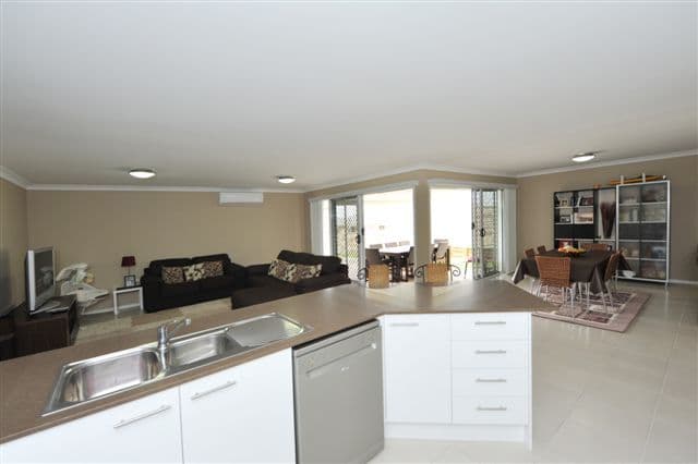 3 Rubie Court, WESTBROOK QLD 4350, Westbrook - Thumbnail 6