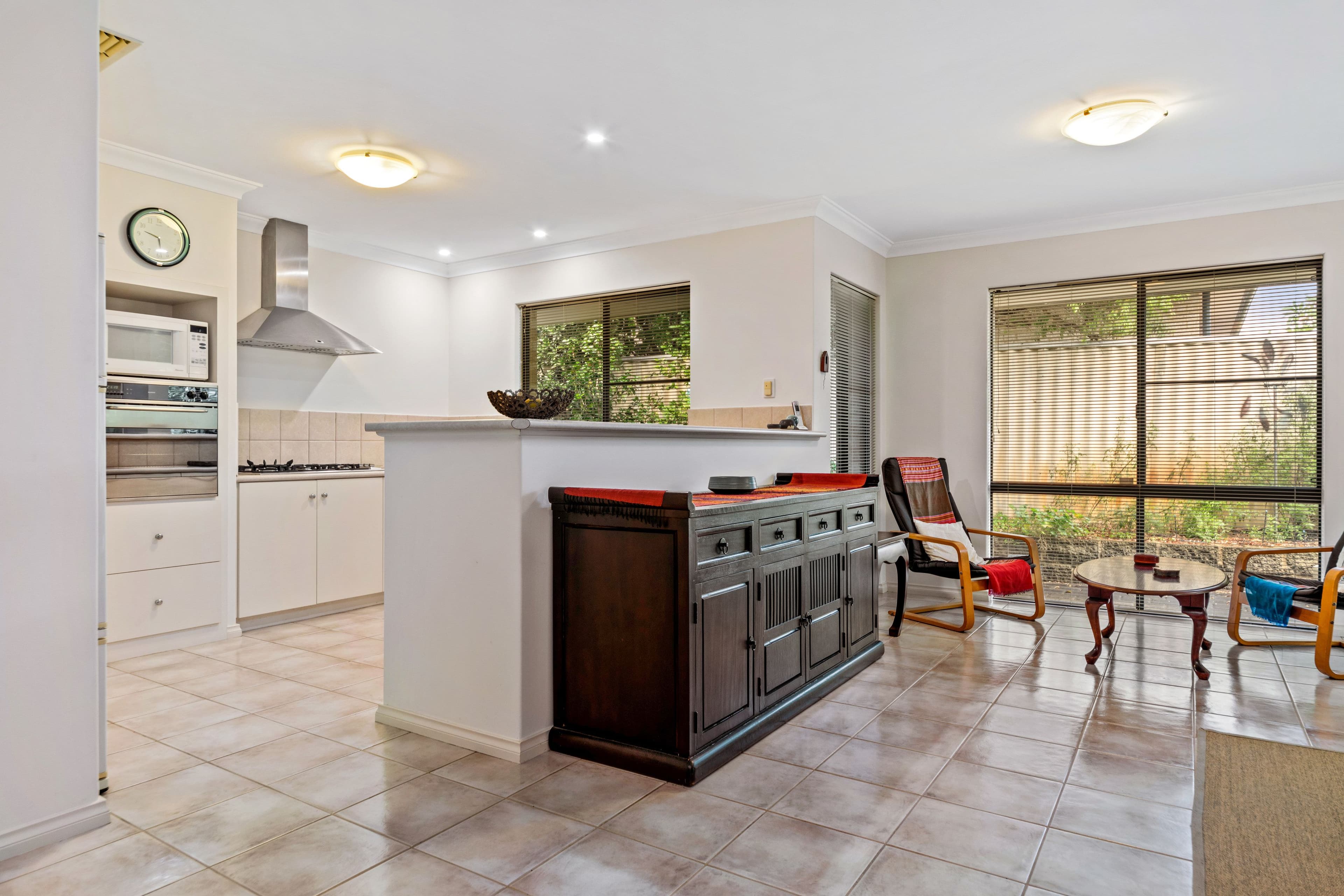 74 Cloister Avenue, Manning WA 6152, Manning - Thumbnail 6