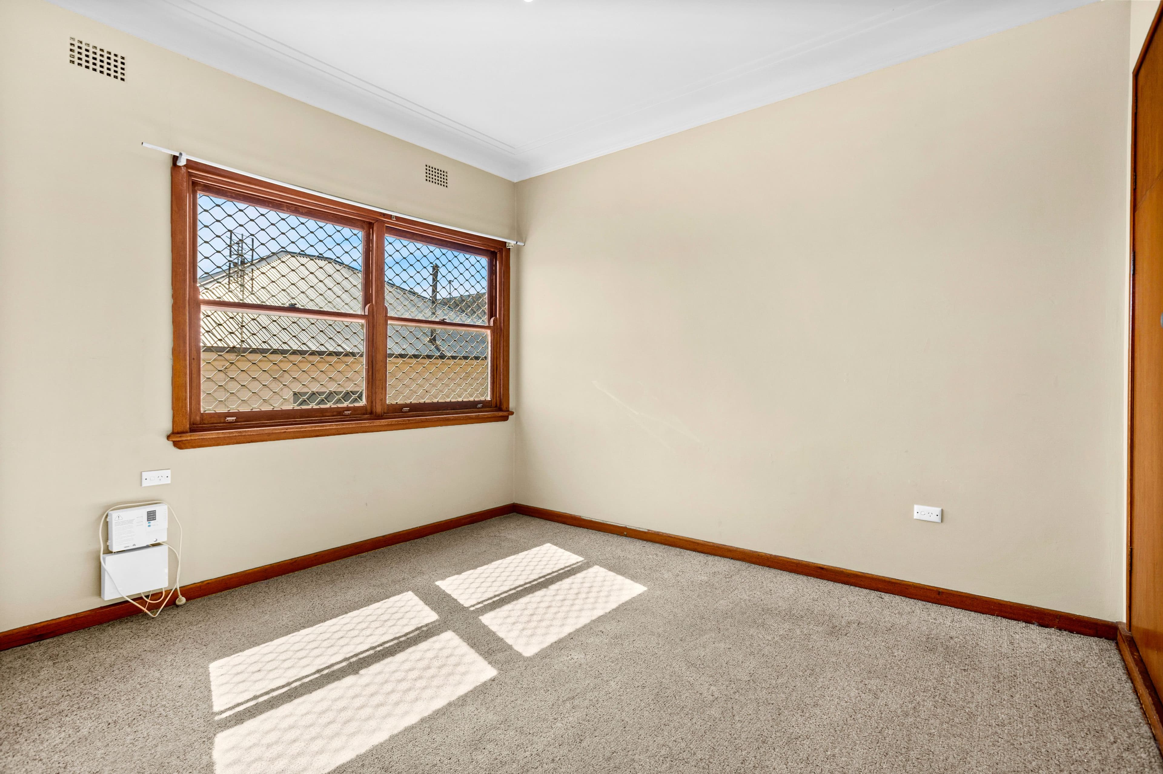 16 Dudley Street, Wollongong NSW 2500, Wollongong - Thumbnail 6