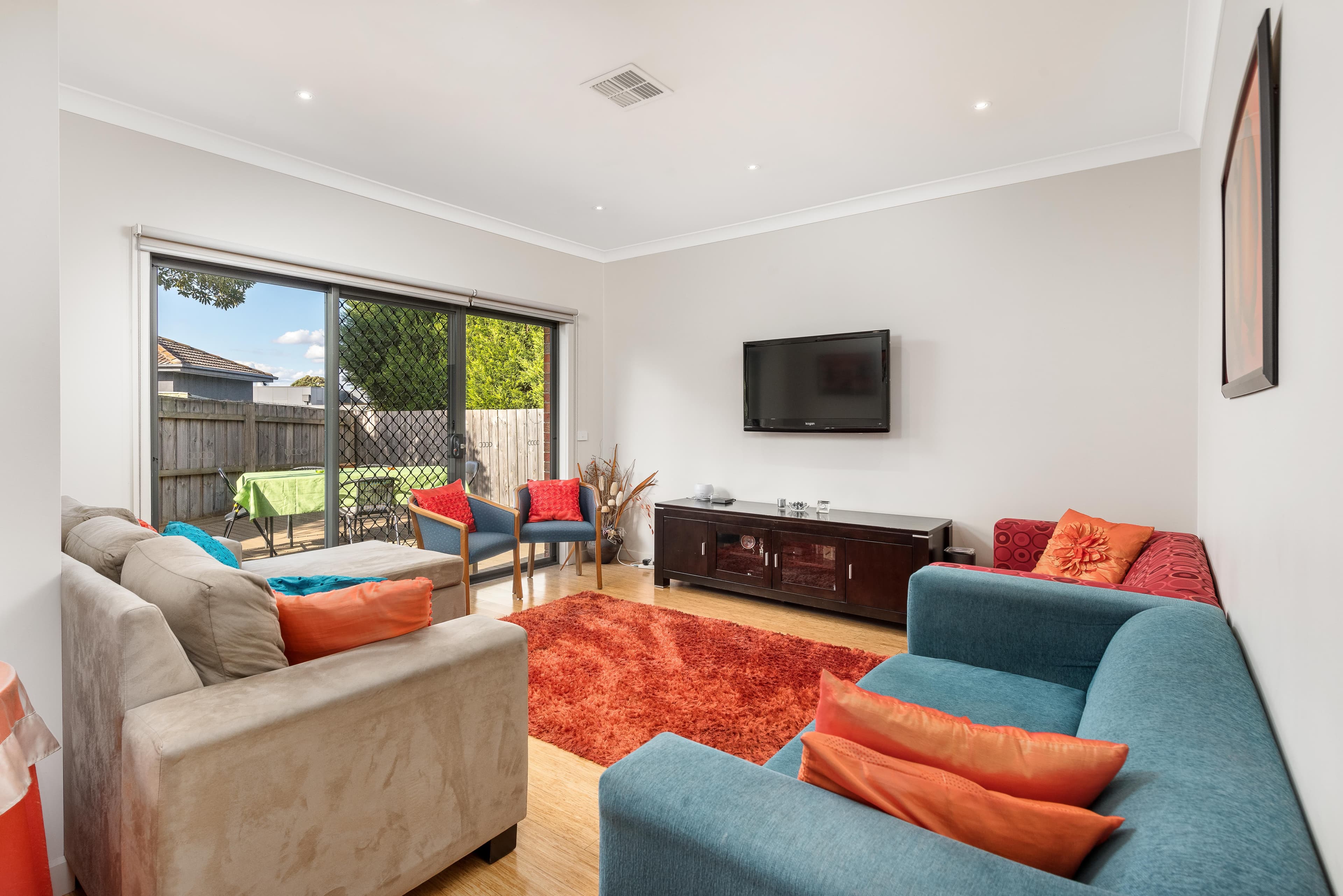 570 Grimshaw Street, Bundoora VIC 3083, Bundoora - Thumbnail 2