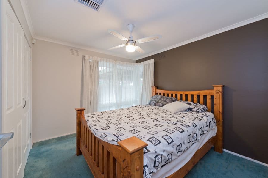 27 Tamar Drive, Melton South VIC 3338, Melton South - Thumbnail 5