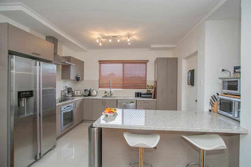 35 Orangedale Road, LESMURDIE WA 6076, Lesmurdie - Thumbnail 7