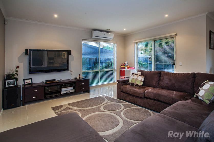 44 Bond Street, Ferntree Gully VIC 3156, Ferntree Gully - Thumbnail 3