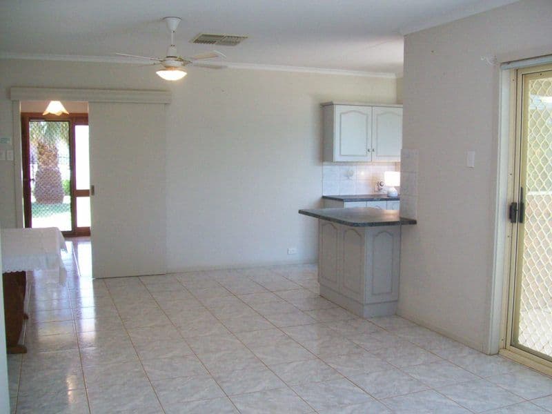 95 Chellaston Road, MUNNO PARA WEST SA 5115, Munno Para West - Thumbnail 3