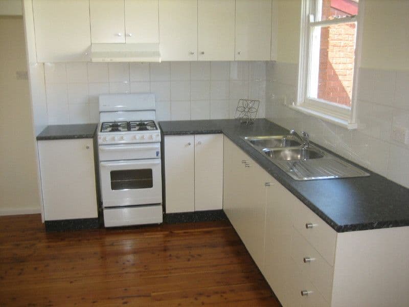 63 Runyon Avenue, GREYSTANES NSW 2145, Greystanes - Thumbnail 3