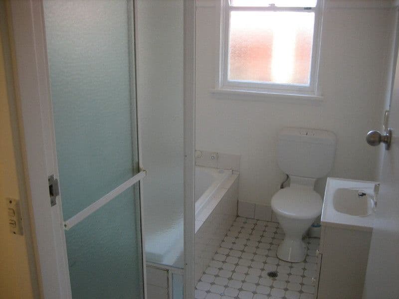63 Runyon Avenue, GREYSTANES NSW 2145, Greystanes - Thumbnail 5