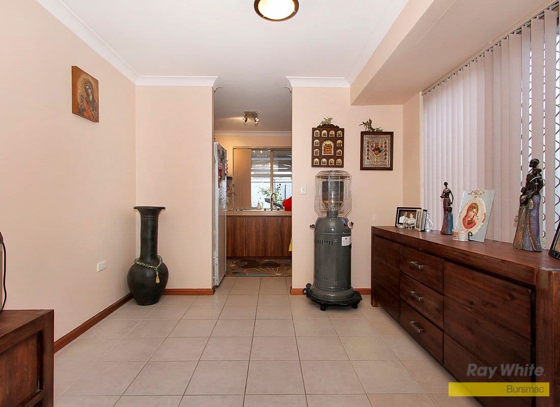 9 Augustus Way, MARANGAROO WA 6064, Marangaroo - Thumbnail 4