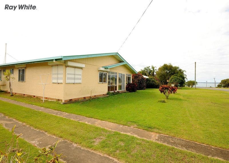 94  Corfield Street, POINT VERNON QLD 4655, Point Vernon - Image 1