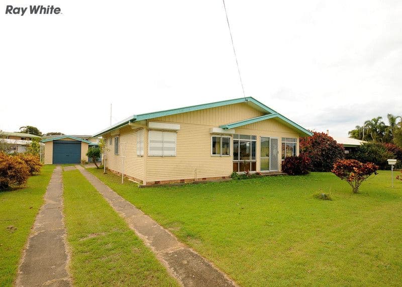 94  Corfield Street, POINT VERNON QLD 4655, Point Vernon - Thumbnail 5