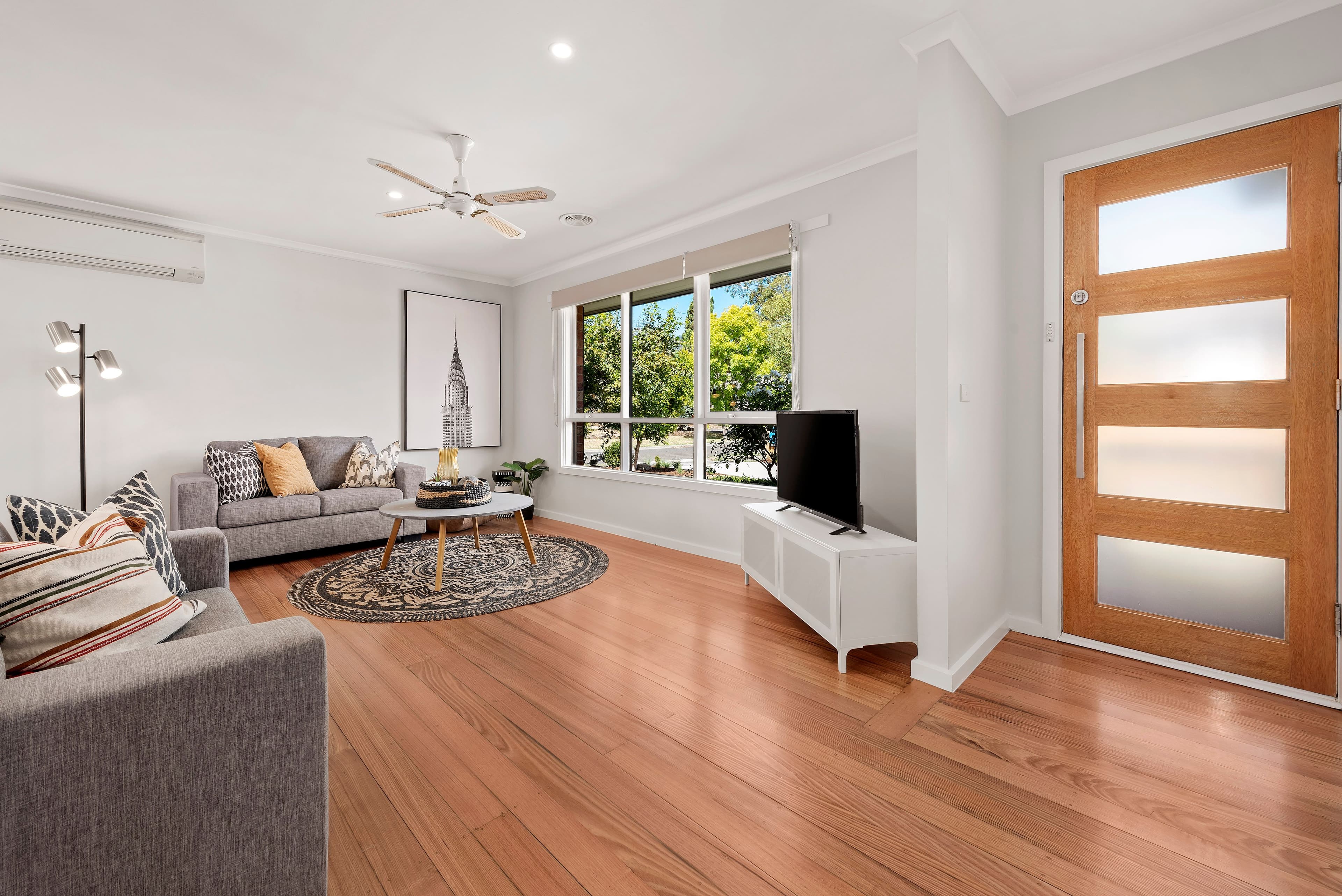 15 Lucas Avenue, Kilsyth VIC 3137, Kilsyth - Thumbnail 2