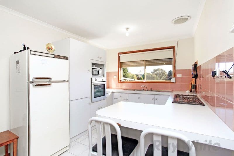 3/8 Bailey Grove, Ivanhoe East, Ivanhoe East - Thumbnail 3