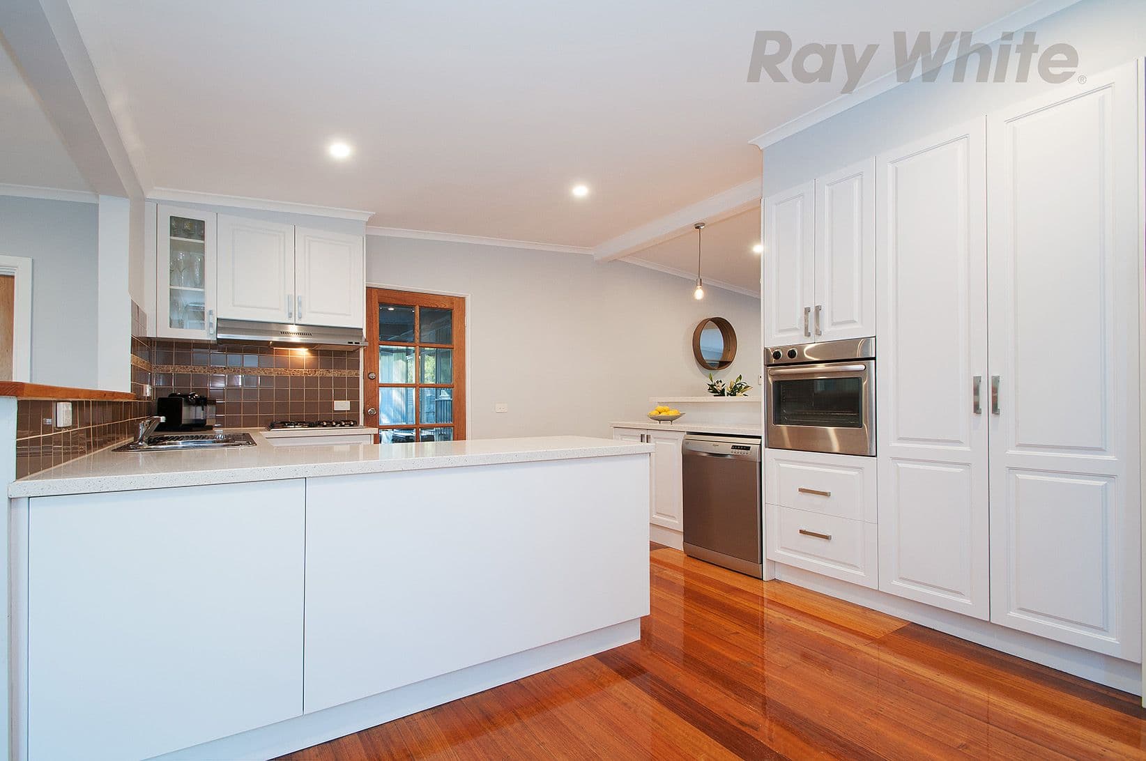 31 TARONGA Crescent, Croydon VIC 3136, Croydon - Thumbnail 3