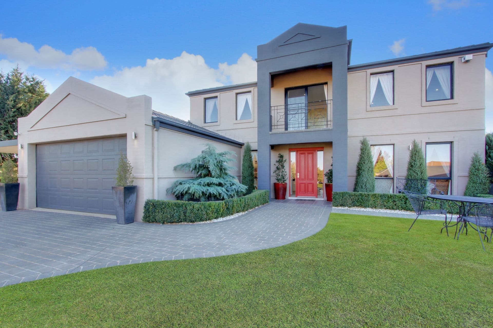 15 Angela Place, Goulburn - Image 1