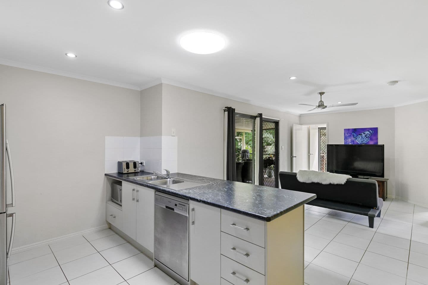16 Blythe Street, Burrum Town QLD 4659, Burrum Town - Thumbnail 4