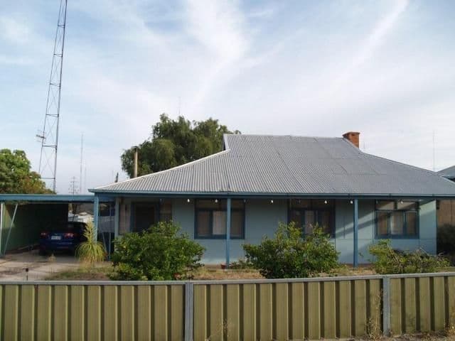22 Lawrie Terrace, WAIKERIE SA 5330, Waikerie - Image 1