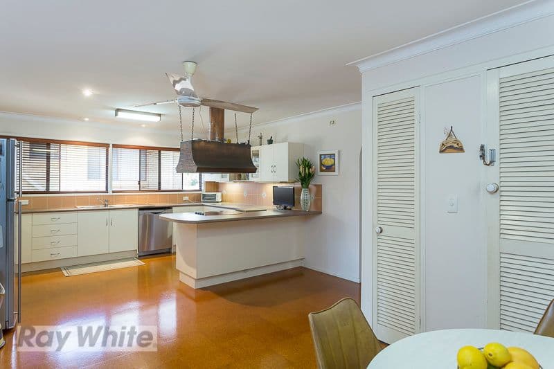 48 Pavo Street, CAMP HILL QLD 4152, Camp Hill - Thumbnail 2