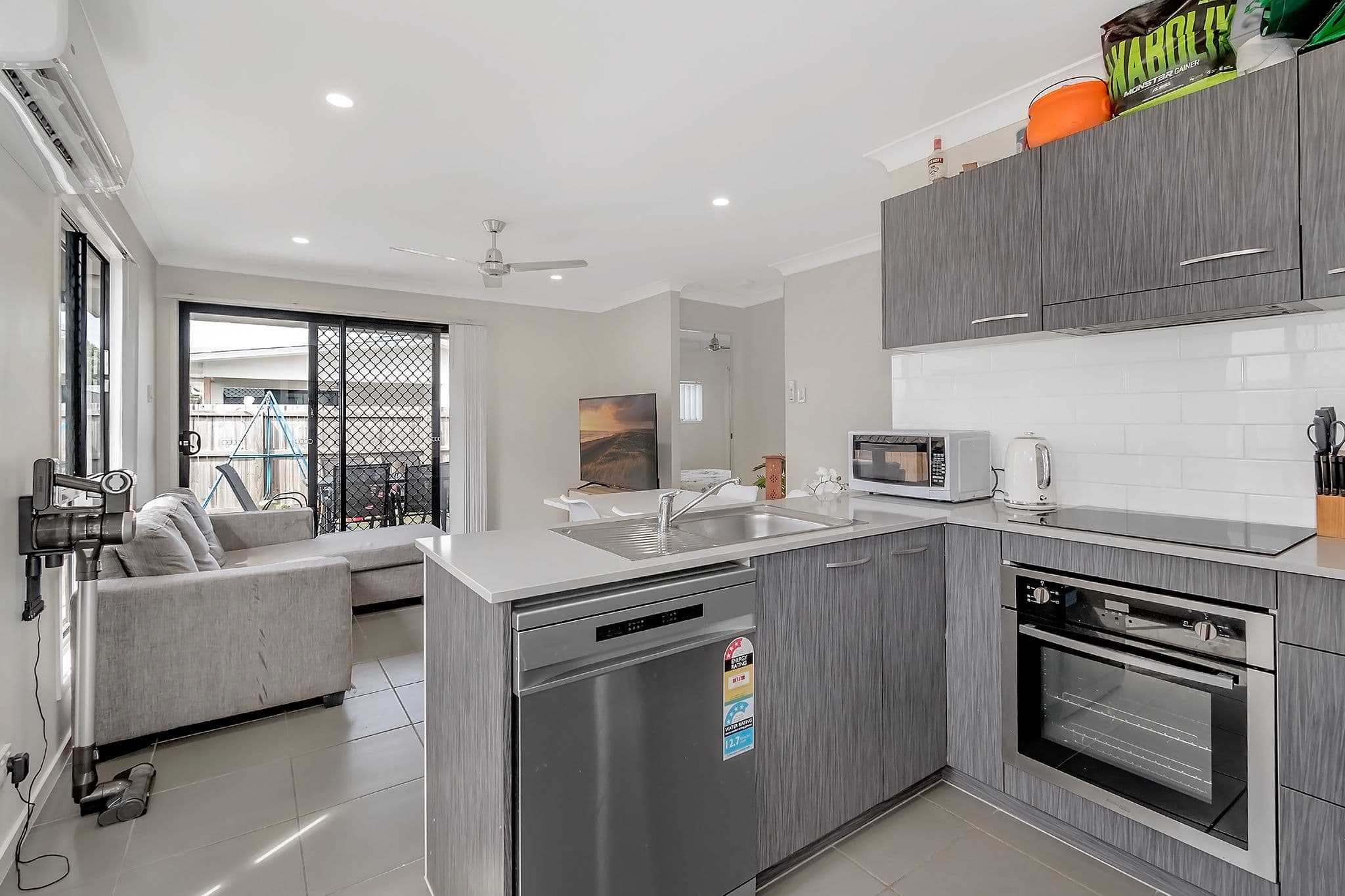 3 Ian Street, Pimpama QLD 4209, Pimpama - Thumbnail 4