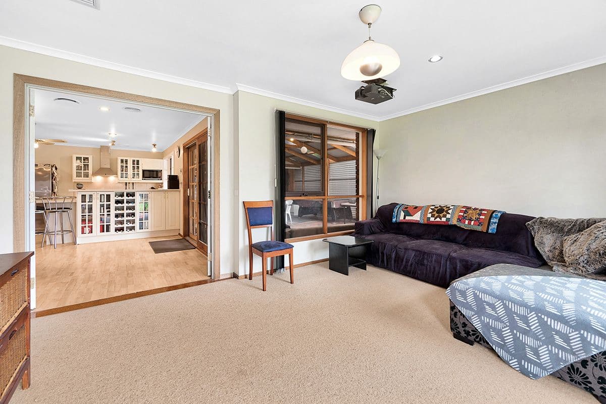 12 Hollyhock Court, Cranbourne North VIC 3977, Cranbourne North - Thumbnail 8