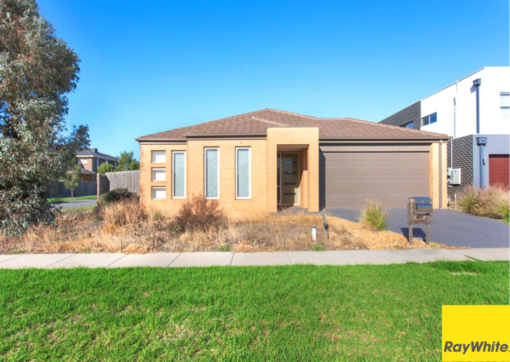 135 Featherbrook Drive, Point Cook VIC 3030, Point Cook - Image 1