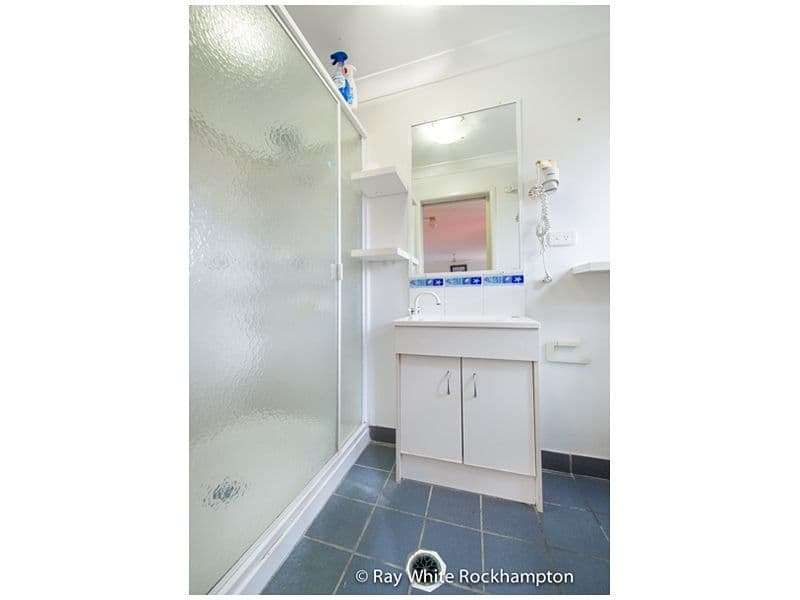 5 Hotham Close, PARKHURST QLD 4702, Parkhurst - Thumbnail 5