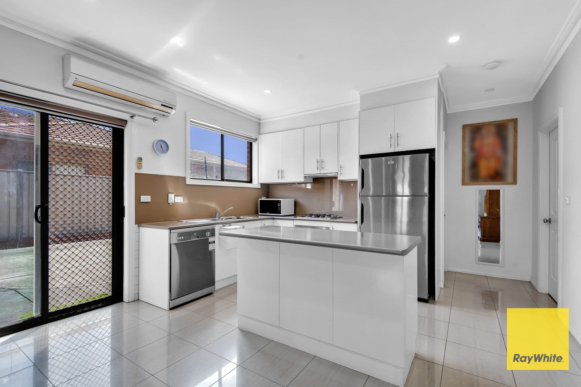12 Harrow Place, Truganina VIC 3029, Truganina - Thumbnail 4