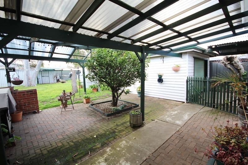 11 Bowden Street, Horsham VIC 3400, Horsham - Thumbnail 4
