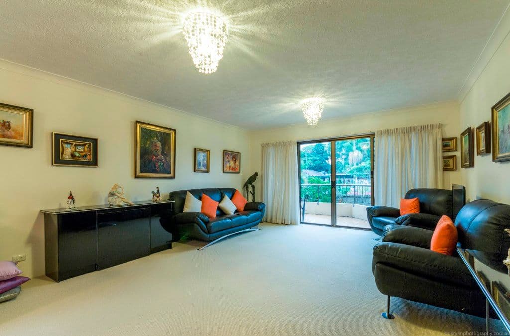 4 Kalyan Street, CHEVRON ISLAND QLD 4217, Chevron Island - Thumbnail 3