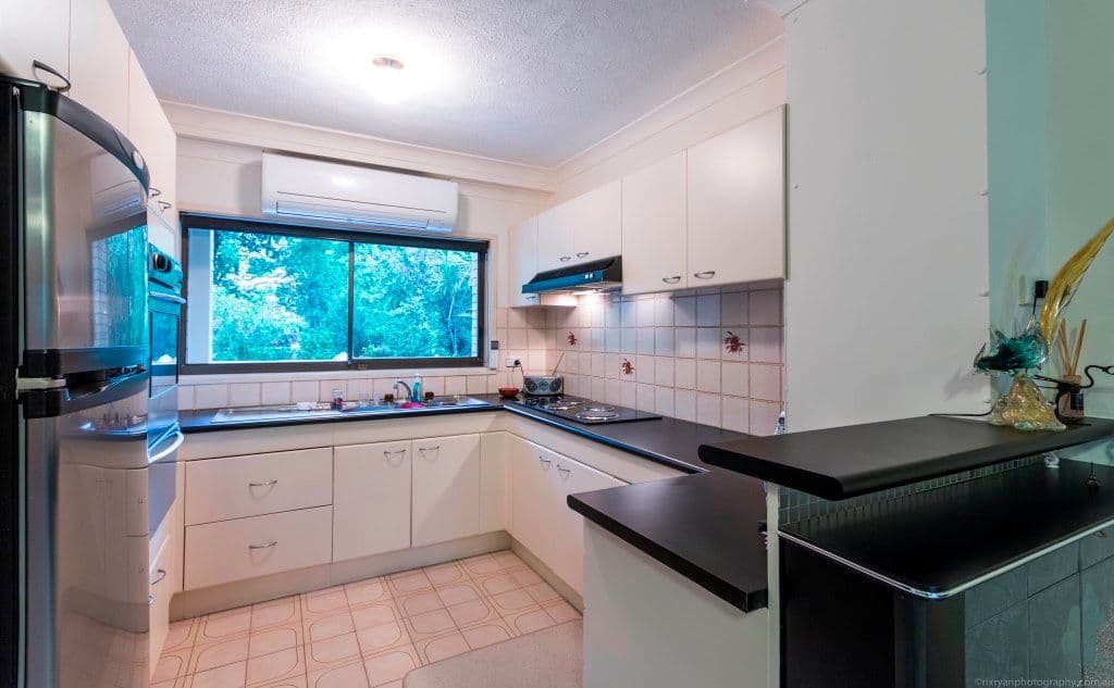 4 Kalyan Street, CHEVRON ISLAND QLD 4217, Chevron Island - Thumbnail 5
