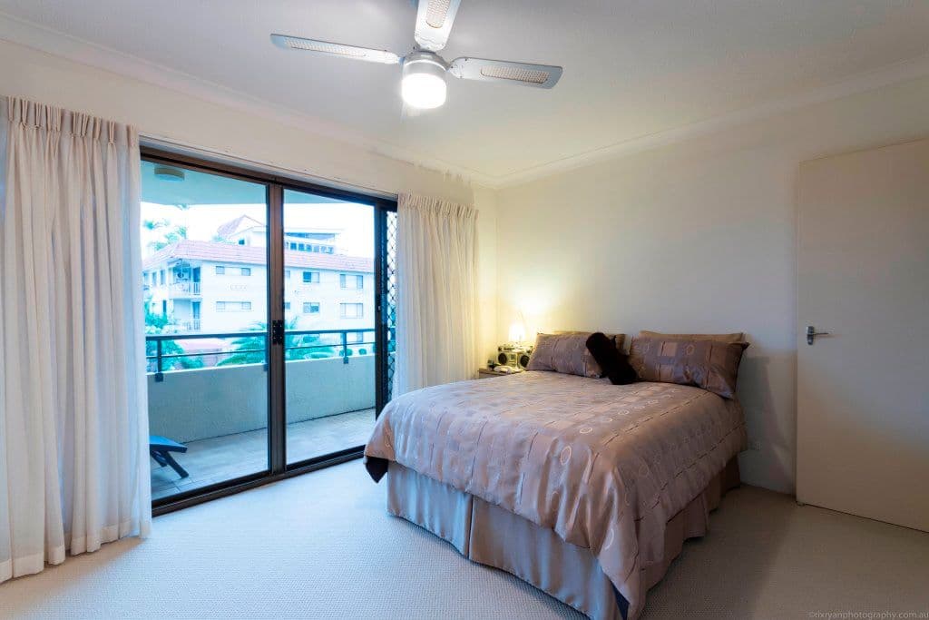 4 Kalyan Street, CHEVRON ISLAND QLD 4217, Chevron Island - Thumbnail 8