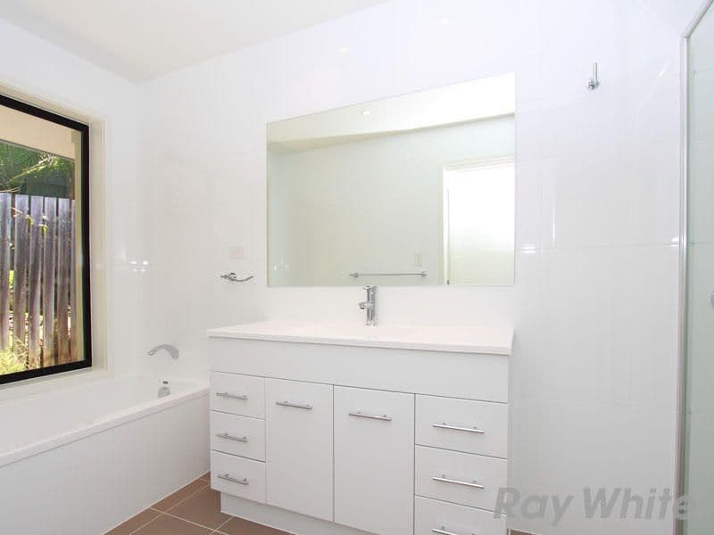 72 Karri Place, BRIDGEMAN DOWNS QLD 4035, Bridgeman Downs - Thumbnail 8