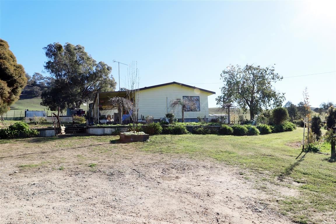 "Creekview" 1059 Grahamstown Road, Adelong NSW 2729, Adelong - Thumbnail 3