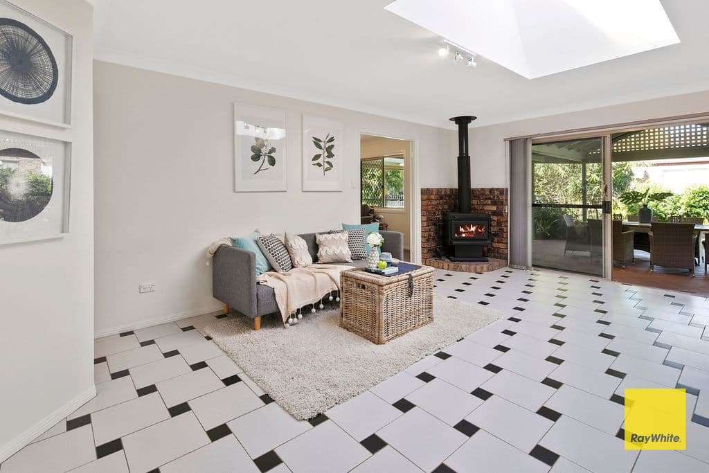 52 Hanover Drive, Alexandra Hills QLD 4161, Alexandra Hills - Thumbnail 2