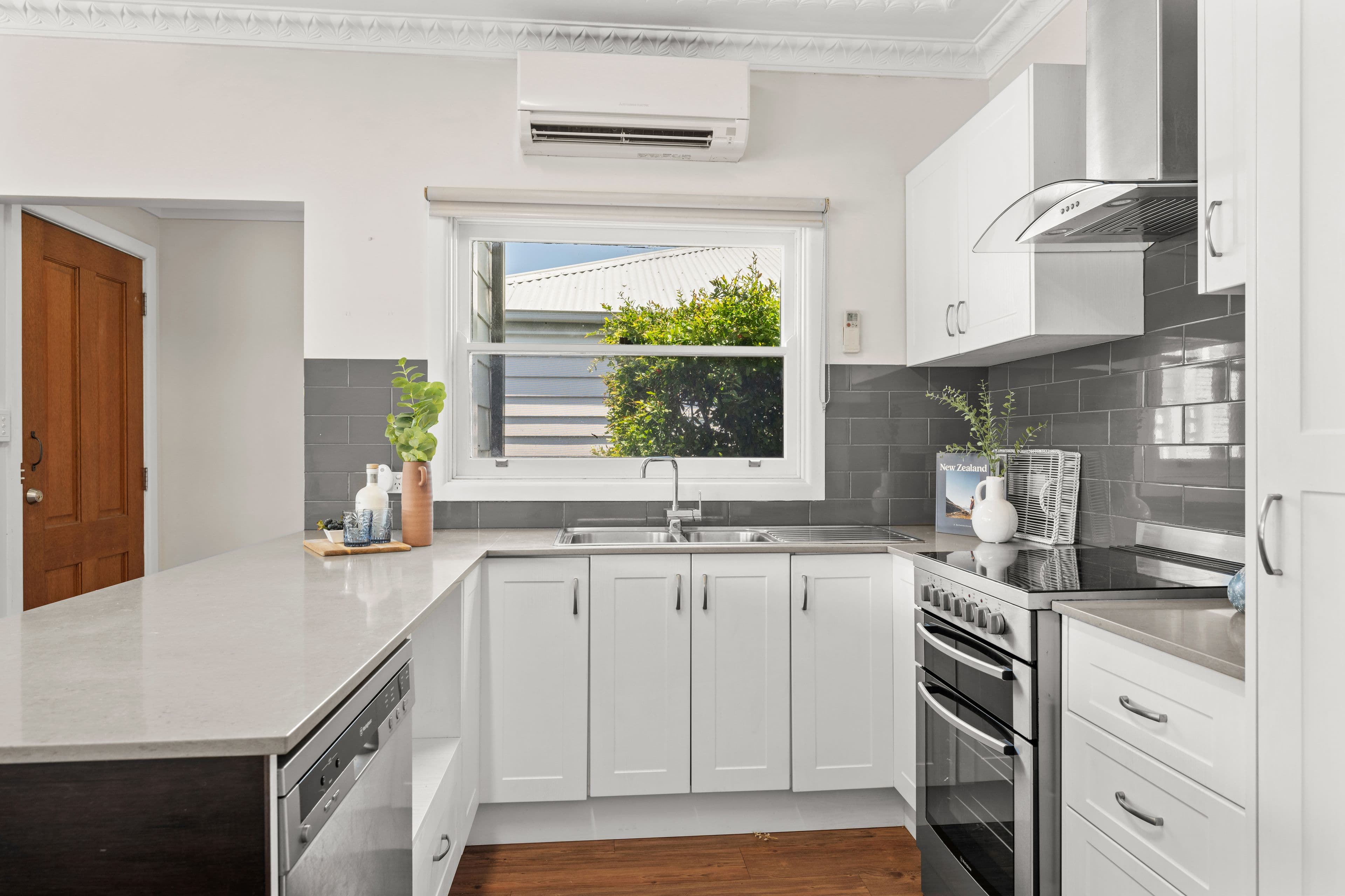 128 Araluen Drive, Hardys Bay NSW 2257, Hardys Bay - Thumbnail 5