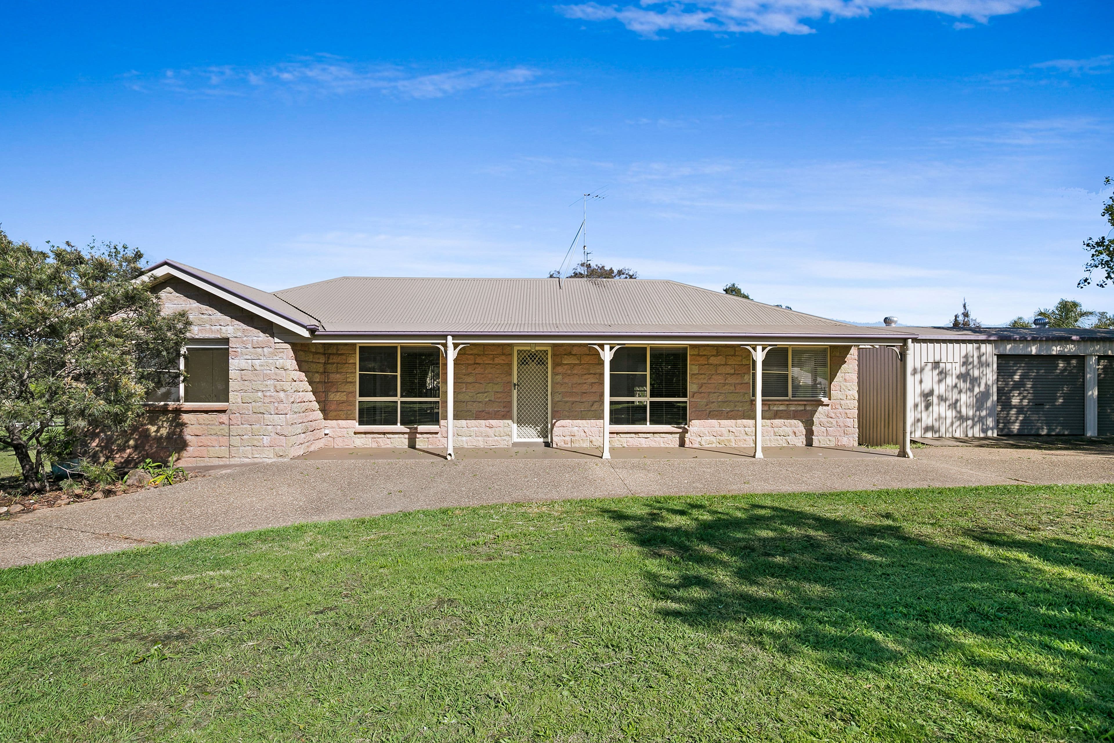 12 Windorah Close, Glenvale QLD 4350, Glenvale - Image 1