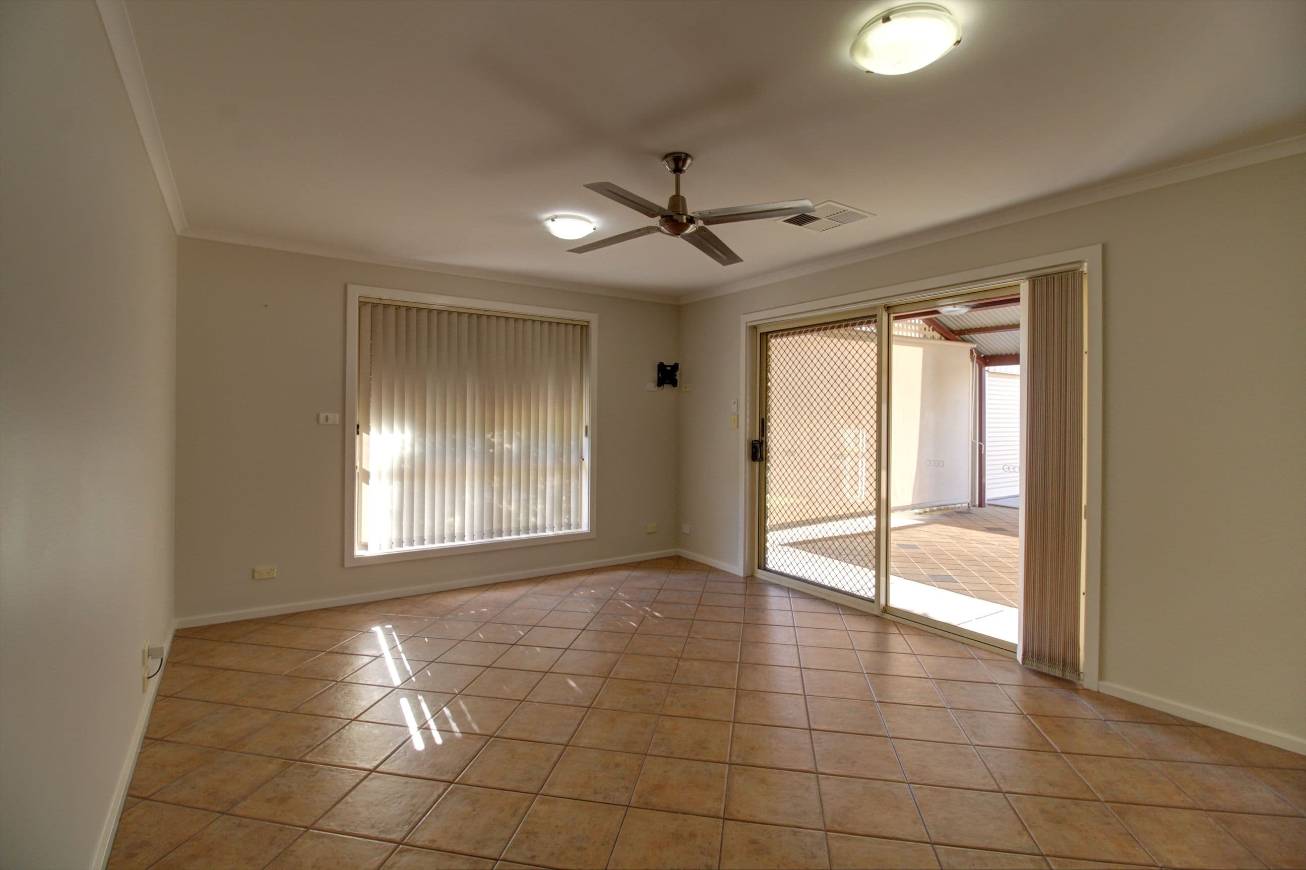 12 Bosman Drive, Berri SA 5343, Berri - Thumbnail 5