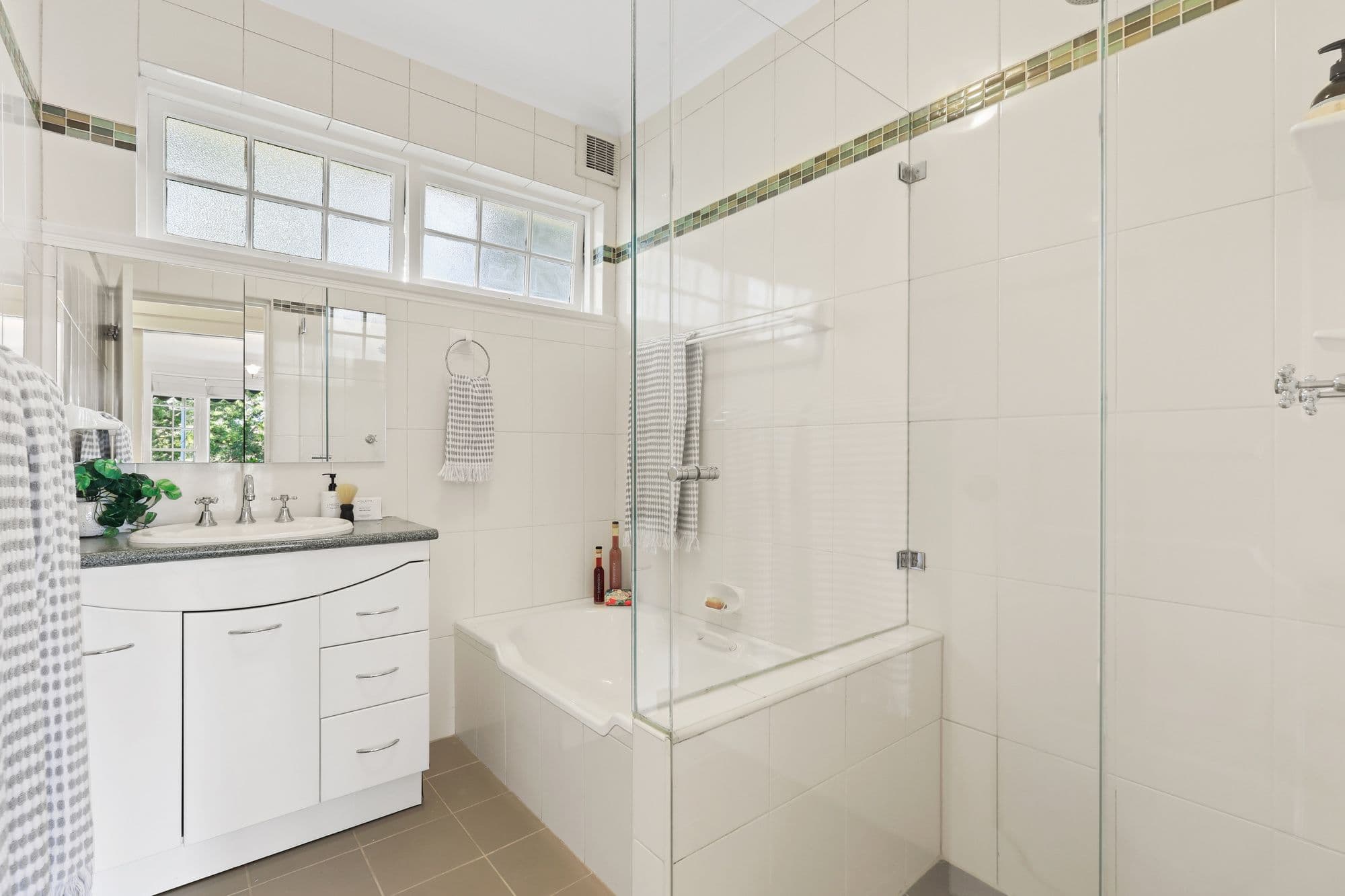 10 Larkin Street, Roseville NSW 2069, Roseville - Thumbnail 7