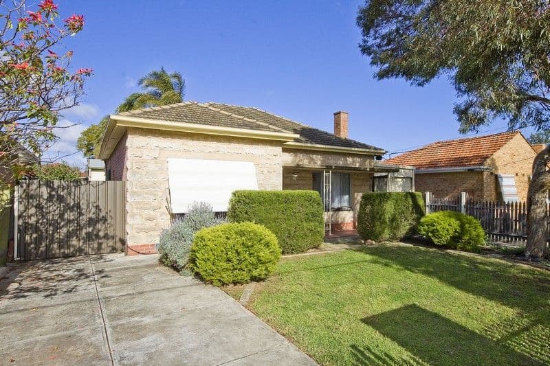 5 Selkirk Avenue, CLEARVIEW SA 5085, Clearview - Image 1