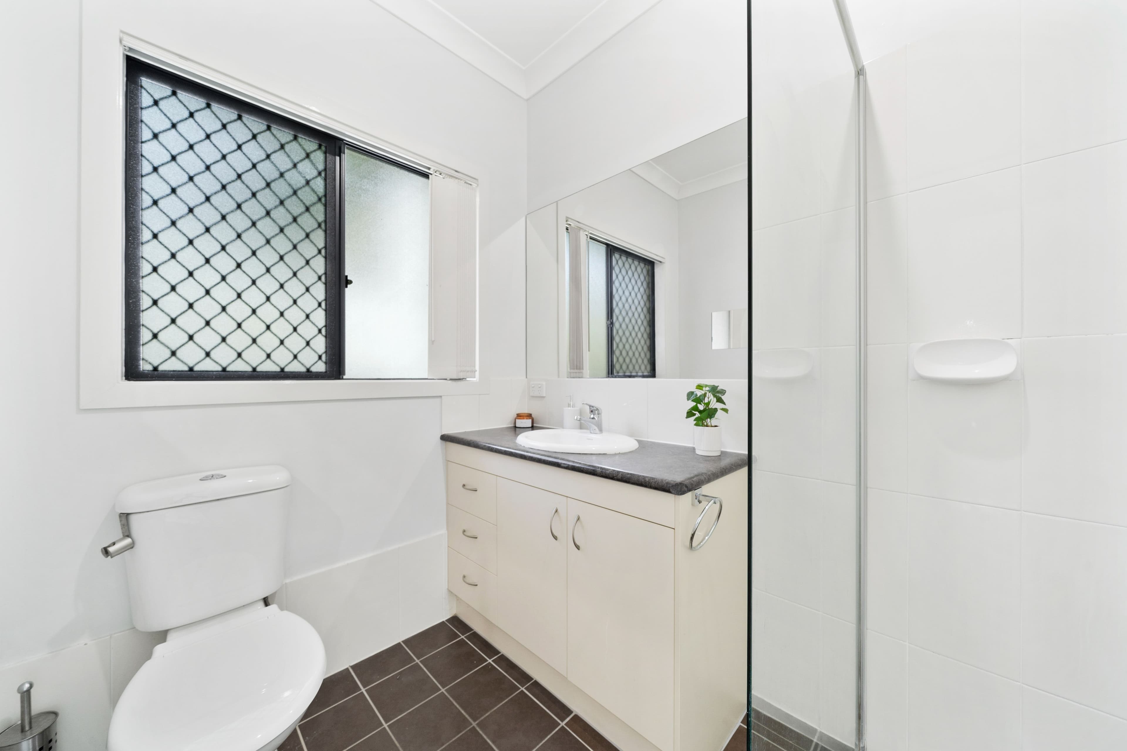 6 Carnarvon Crescent, Waterford QLD 4133, Waterford - Thumbnail 6