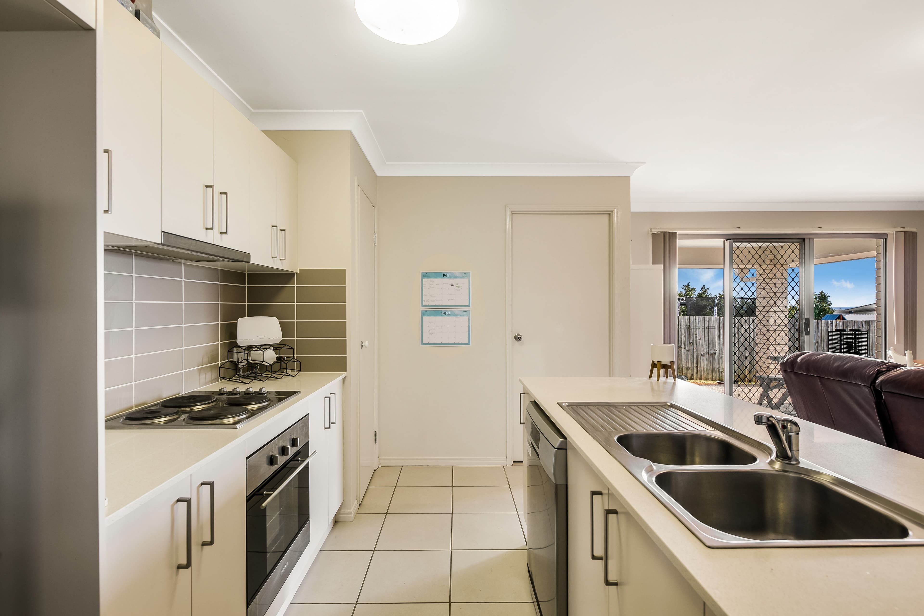 12 Goshawk Drive, Kleinton QLD 4352, Kleinton - Thumbnail 2