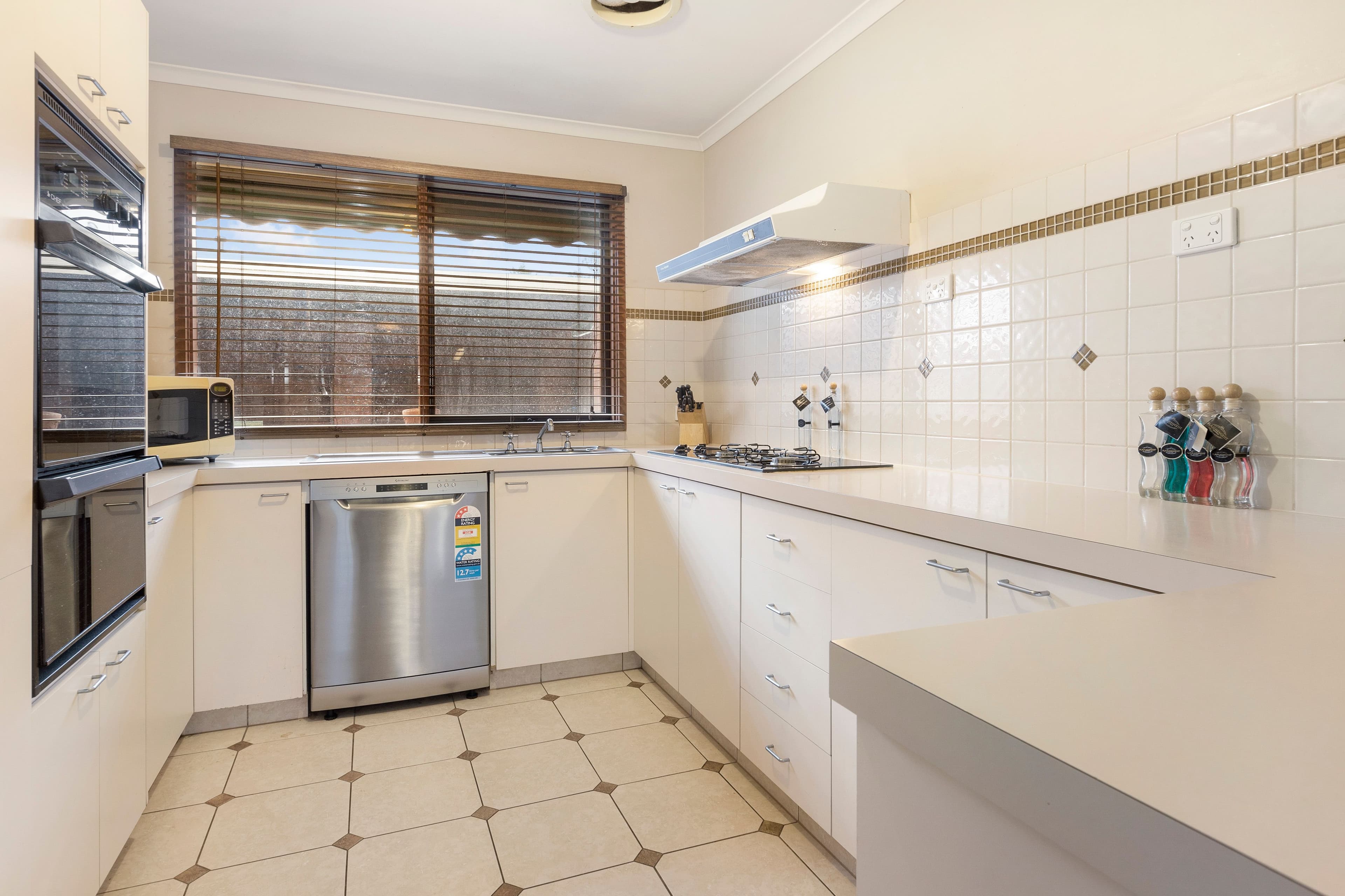 11-13 Cranbourne-Frankston Road, Langwarrin VIC 3910, Langwarrin - Thumbnail 2