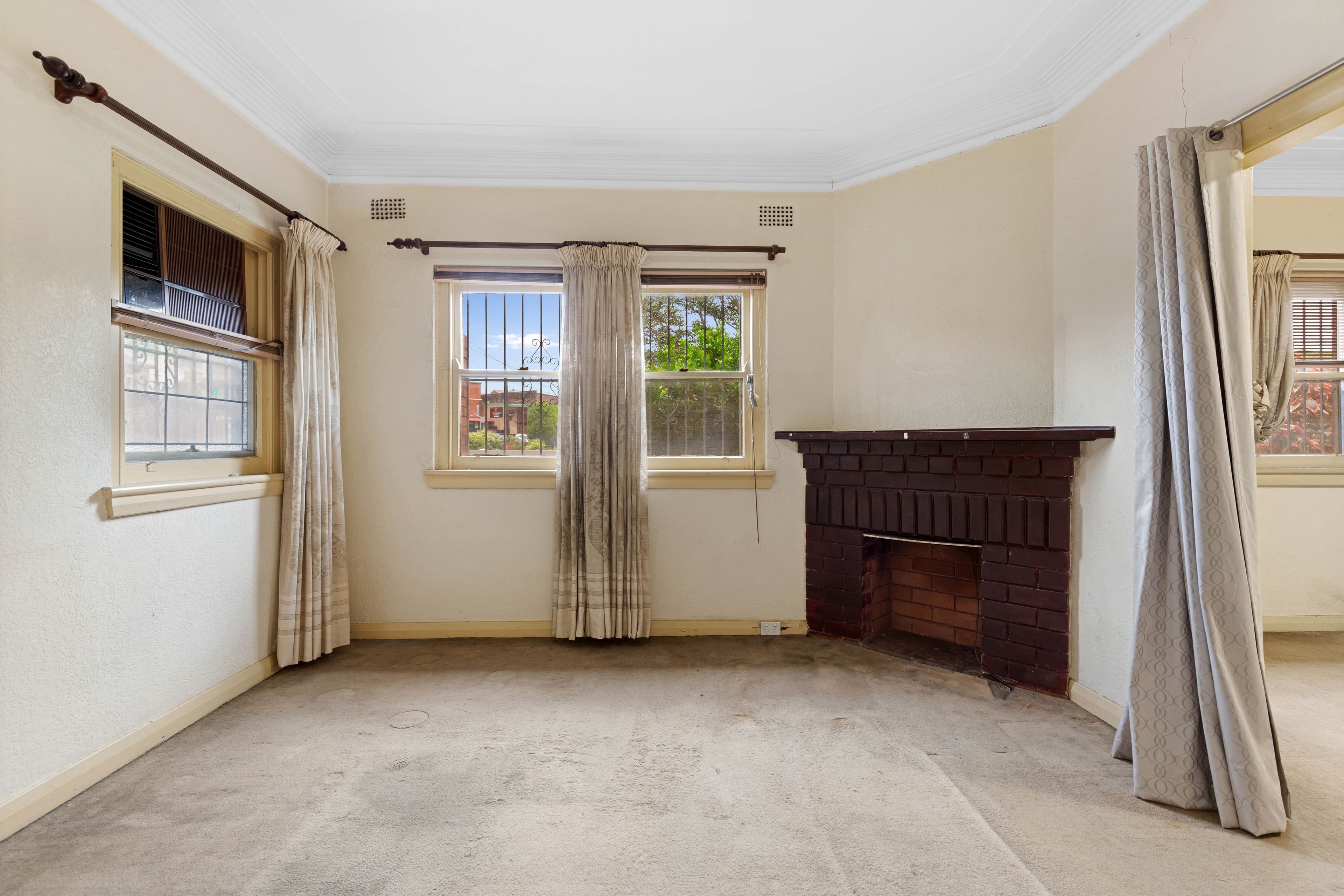 14 Slade Road, Bardwell Park NSW 2207, Bardwell Park - Thumbnail 3