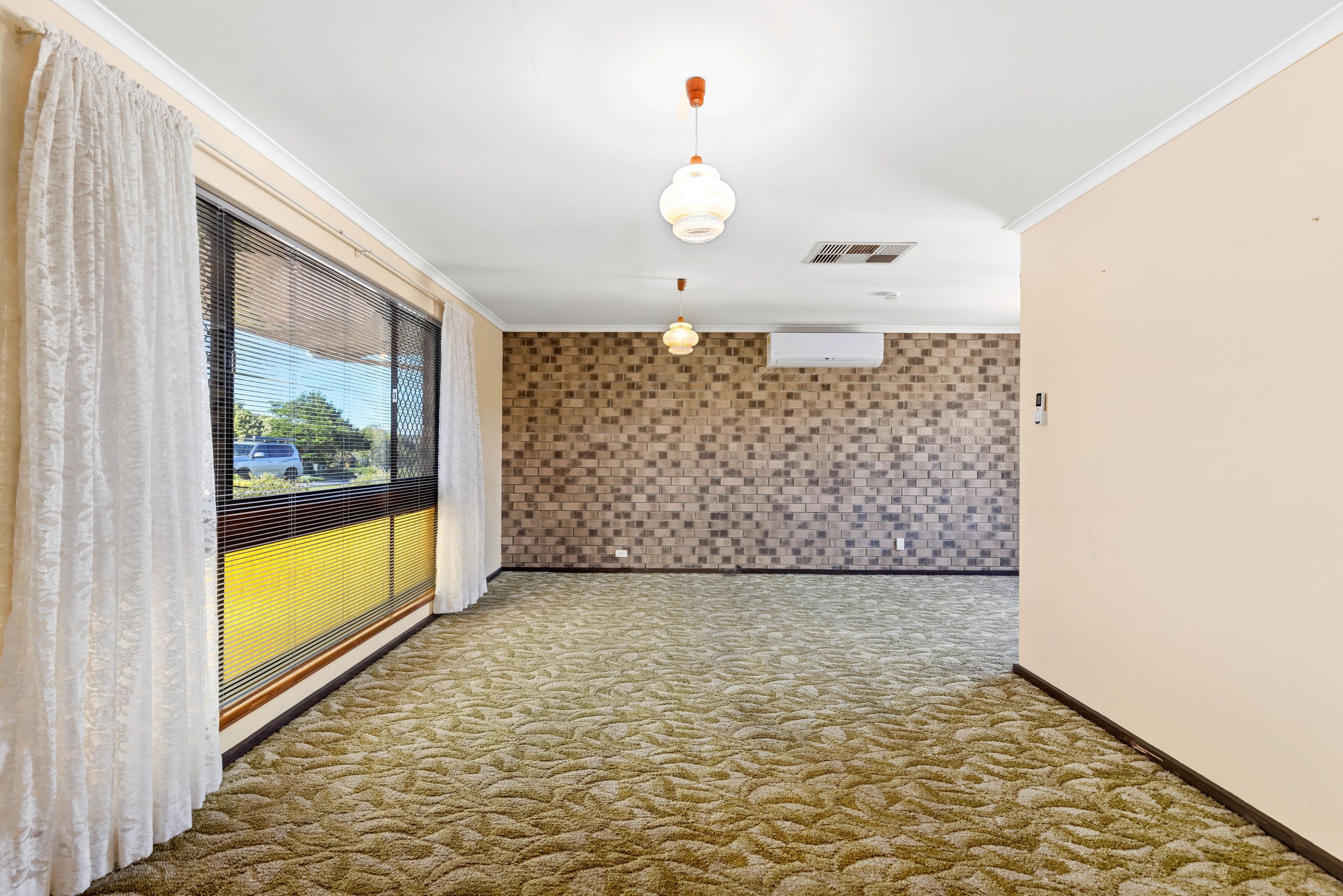 30 Vendale Drive, Flagstaff Hill SA 5159, Flagstaff Hill - Thumbnail 2